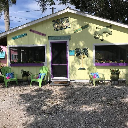Pelican Island Cottages Sebastian Exterior photo